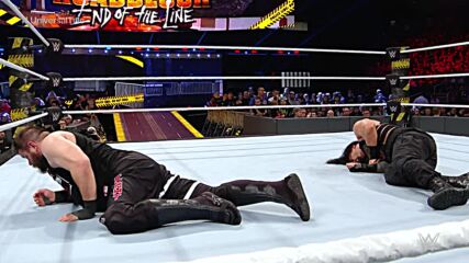 Kevin Owens vs. Roman Reigns - Universal Title Match: WWE Roadblock: End of the Line 2016 (Full Match)