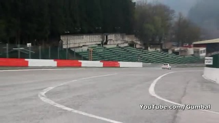 Bmw 1 Serie M Coupe Accelerating