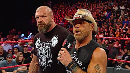 Shawn Michaels announces he is coming out of retirement as DX reunites: Raw, Oct. 8, 2018 (Full Segment)