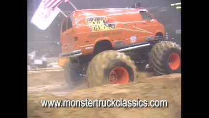 Monster Trucks Classic Crashes Dvd Video 
