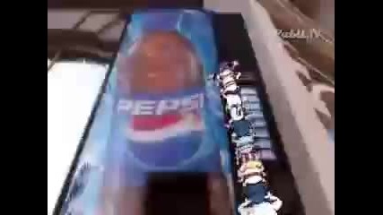 Pepsi Huevo Cartoon 