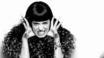 Love - Katty Perry 
