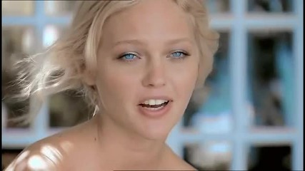 New Biotherm Ambassador - Sasha Pivovarova 