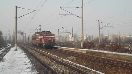 44 098 + 52 205