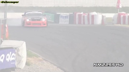 Team Orange Nissan Skyline R33 Drifting