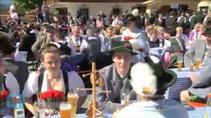 Obama Celebrates Decades of U.S Friendship With Germany On Bavarian Trip
