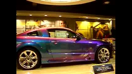 Saleen Mustang iridescent paint