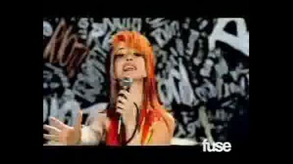 Paramore - Misery Business