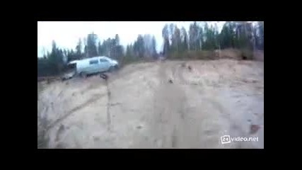 Опасен скок с мотор