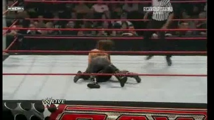 Raw 09/28/2009 Mickie James vs Roza Mednes