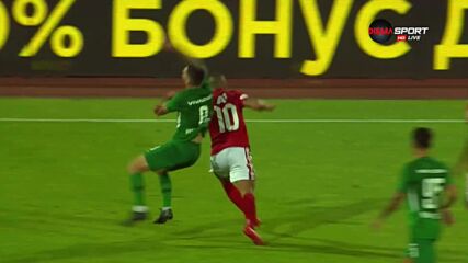 Йомов бе изгонен срещу Лудогорец в края на мача