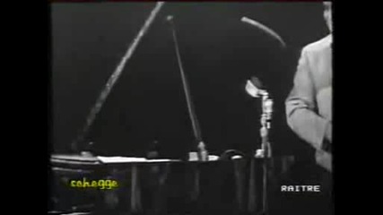 Louis Armstrong 7 - Now You Has Jazz