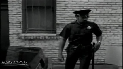 2pac - Brendas Got A Baby