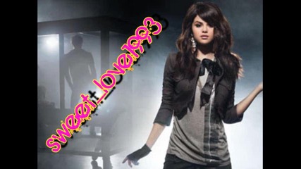 Selena Gomez And The Scene - Kiss and tell 