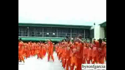 Затворници Танцуват На Flo Rida - Low