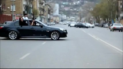 Чеченската мафия с Bmw M5 и ak47