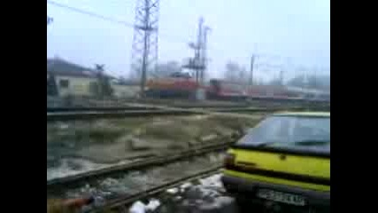 Влак Прави Маневра На Гара Пловдив