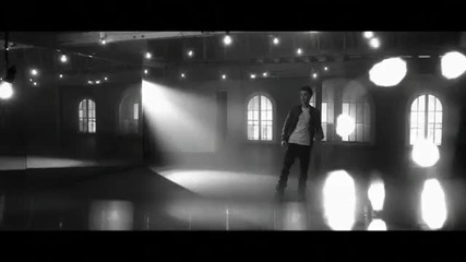 Justin Bieber - Fa La La ft. Boyz Ii Men (hd)
