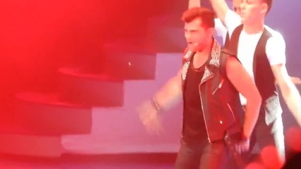 Violetta Live: 15. Yo Soy Asi Болония Италия