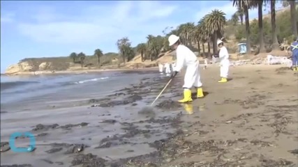 California Oil Spill Estimates Grow as Slick Spreads Across 9 Miles
