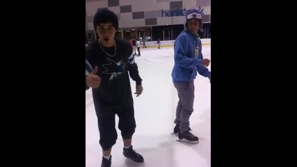 First time ever ice skating // Luke & Jai Brooks
