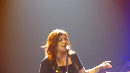 Kelly Clarkson I Do Not Hook Up Live New Orleans December 2009 