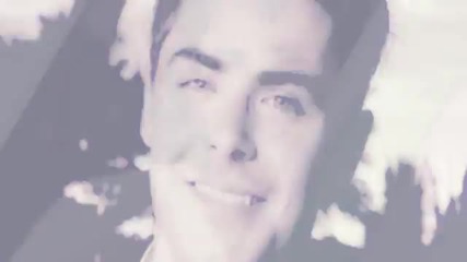 Zac // I know you want Me...