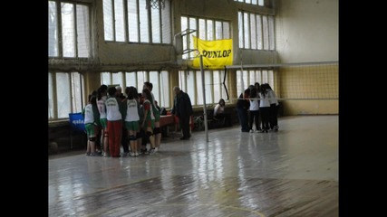 Турнир по волейбол в зала Плиска