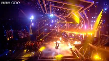 Jessie J and Vince duet Nobody s Perfect - The Voice Uk - Live Final - 02.06.2012.