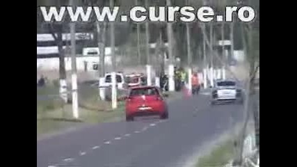 Audi Tt ~300hp vs Mk5 R32 
