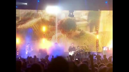 Manic Street Preachers - A Design For Life (live) [ високо качество ]