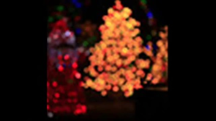 Mariah Carey - Santa Claus Is Comin To Town
