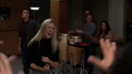 Glee cast - Forget you ( ft Gwyneth Paltrow ) 