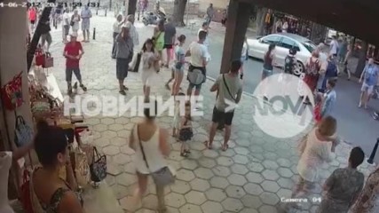 Шофьор нападна слепи туристи в Несебър (ВИДЕО)