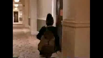 Home Alone 2 - - Big Hits and Non - Stop Screaming