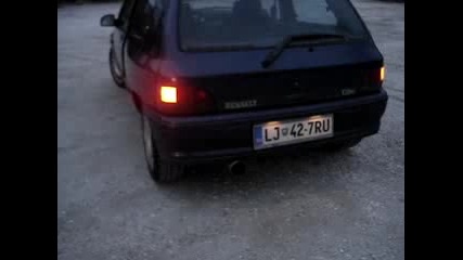 Renault Clio 1.8 16v Direct Exhaust Sound