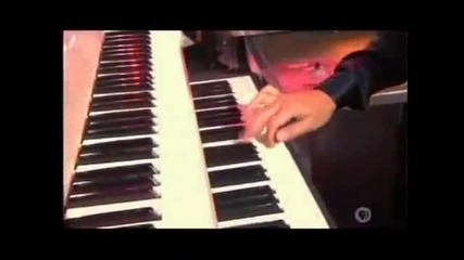 Yanni - Quédate conmigo featuring Ender & Chloe