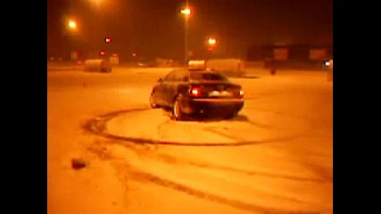 Audi A4 =]