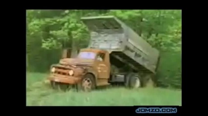 Идиот с камион :d
