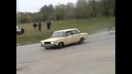 Lada - Drift - Ruse - Puligona 4.11.2007 (1)