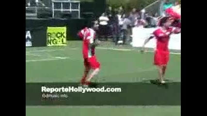 Gooooooooool de Poncho Herrera! (reporte Hollywood)