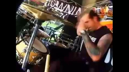 Drowning Pool - All Over Me (live Mt Gambier 2002) 