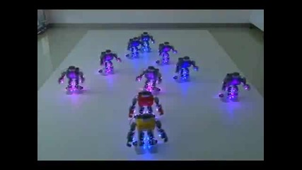 Коледен Танц От Роботи 