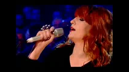 Florence and The Machine - Rabbit Heart (raise It Up) (live on Later with Jools Holland)