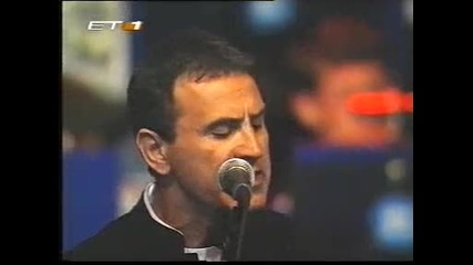 Dalaras - S' agapo giati ise orea (live. 2001)