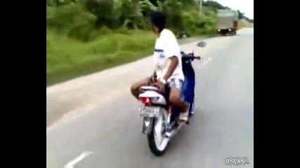 Crazy Scooter Rider! 