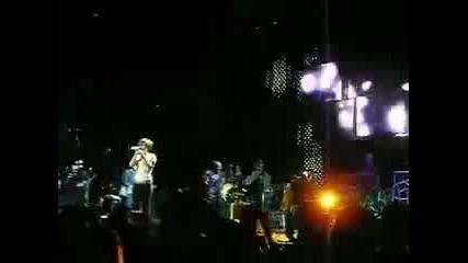 Kelly Clarkson Behind These Hazel Eyes Live Irvine, California August 2006 