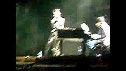 Tokio Hotel Milano 12.04.2010 - zoom in to me. 