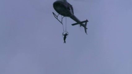 Акробатка с номера на 91 метра над Ниагарския водопад