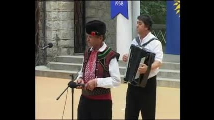 Дончо Андонов пее в Хисаря